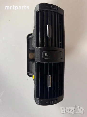 579. Централен въздуховод за BMW E87, снимка 2 - Части - 54086195