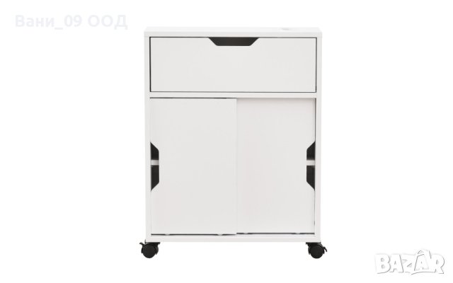 Компактен шкаф в бял цвят