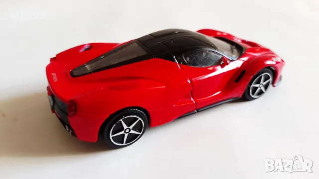 Bburago Ferrari LaFerrari - Мащаб 1:43, снимка 5 - Колекции - 48086638