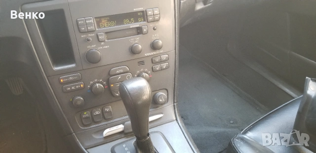 Продавам 7 местно Волво V70 4x4, снимка 6 - Автомобили и джипове - 53092334