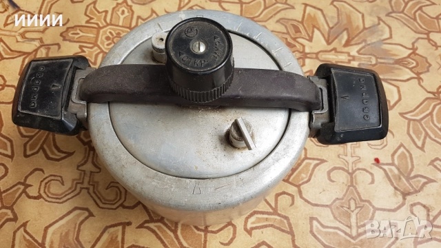 Тенджера под налягане 