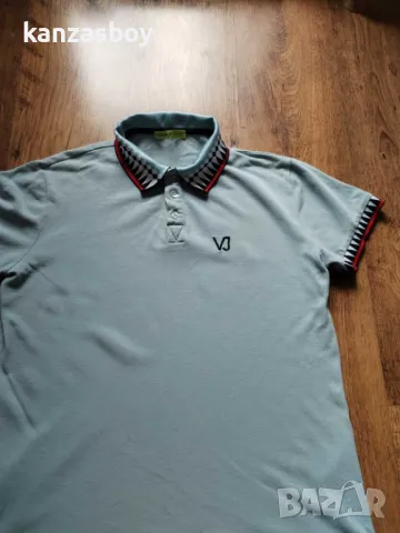 versace jeans - страхотна мъжка тениска ХС, снимка 9 - Тениски - 49731353