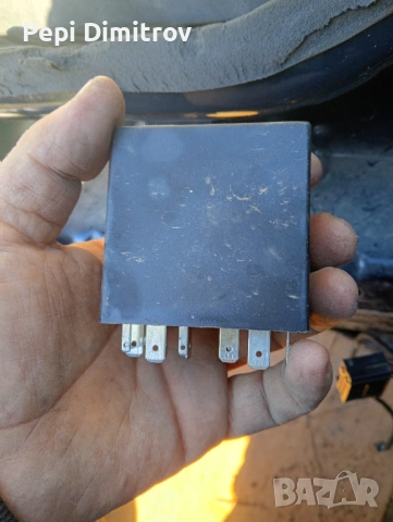 Реле за чистачки на предното стъкло Audi 4B0 955 531 A 4B0955531D 4BO955531D SIEMENS NR.602, снимка 2 - Части - 53111936
