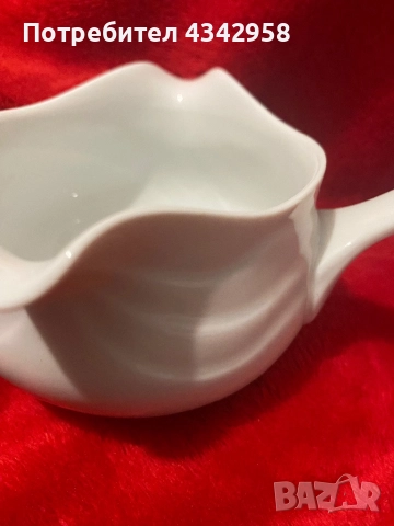 Tettau.1968г.Порцеланова каничка за сос., снимка 2 - Антикварни и старинни предмети - 52179480