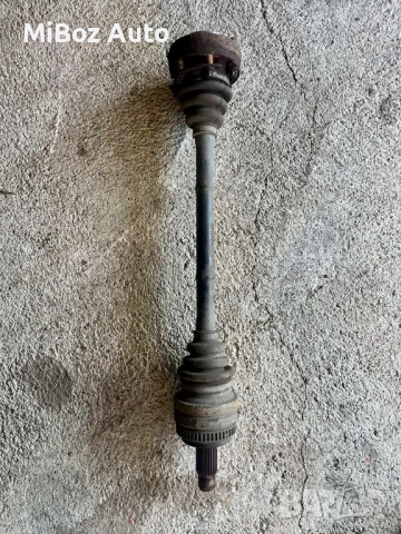 Задна полуоска BMW E90 E91, снимка 3 - Части - 52158710