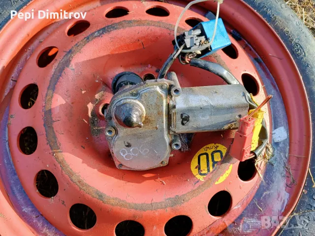 Ел. мотор за чистачките за Fiat Ulysse Minivan I (06.1994 - 08.2002), миниван, позиция: задна, № 530, снимка 4 - Части - 49289318