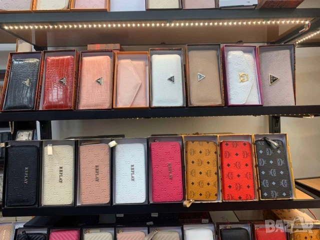 портмонета с кутия ysl saint laurent christian dior louis vuitton guess chanel , снимка 15 - Портфейли, портмонета - 50599659