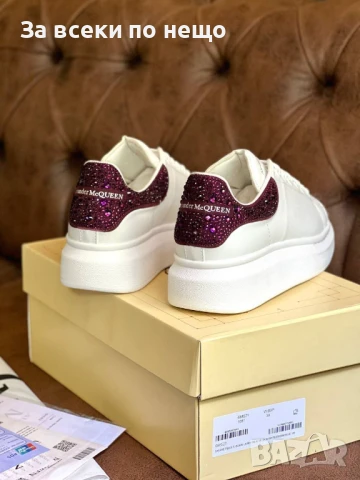 Alexander McQueen Дамски Бели Маратонки С Кристали С Лилав Акцент👟Дамски Спортни Обувки Код E580