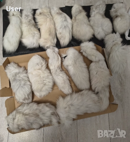 Аксесоар естествен косъм опашка от полярна лисица естествена кожа, снимка 2 - Други - 52621151