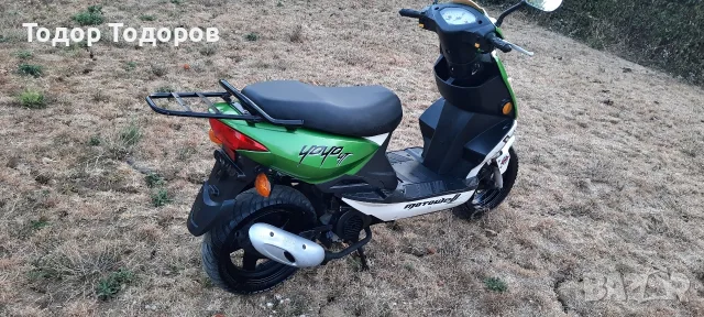 Скутер 870км. 49cc 4т. С документи , снимка 6 - Мотоциклети и мототехника - 56106288