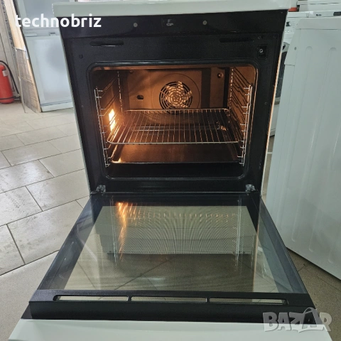 Датска свободностояща печка с индукционен плот AEG/VOSS/Electrolux - ГАРАНЦИЯ, снимка 4 - Печки, фурни - 54029965