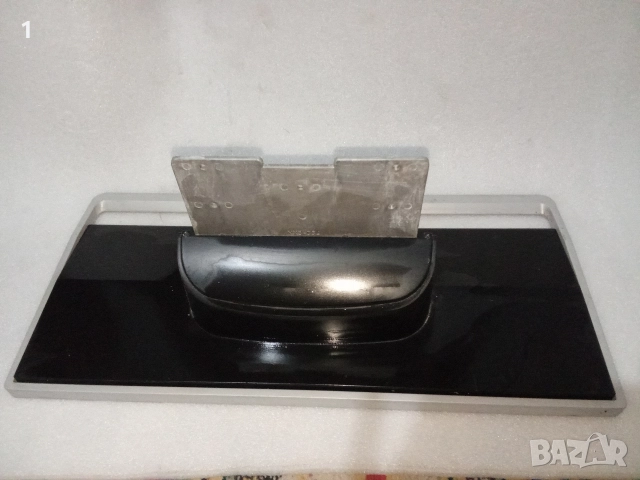 Стойка за голям телевизор