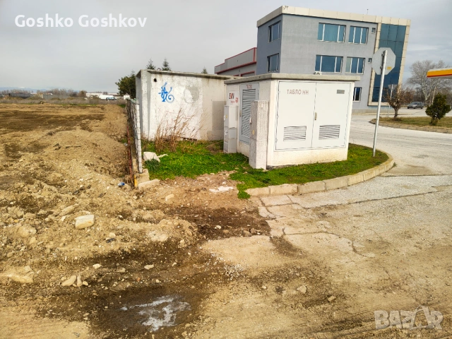 Парцел на западния околовръстен път