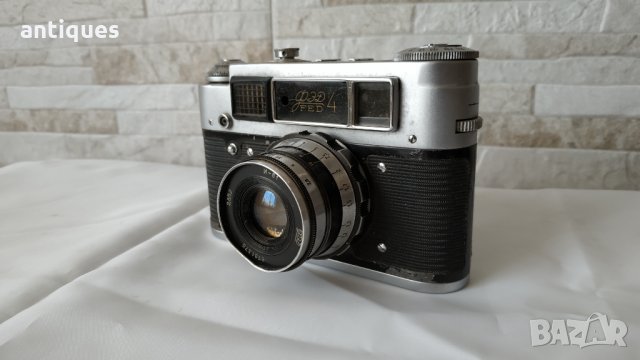 Стар механичен фотоапарат ФЕД 4 - Антика - Сделано в СССР, снимка 2 - Антикварни и старинни предмети - 31826110