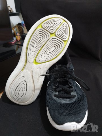 Оригинални Nike Lunarglide 8, снимка 6 - Маратонки - 31872076