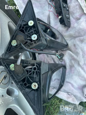 Огредала за задно виждане Subaru Forester, снимка 3 - Части - 55771666