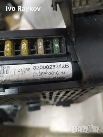 BSI модул за Renault Megane Scenic 1.6i 90к.с. , 7703297930 ,S108502400C  , , снимка 3 - Части - 48489660