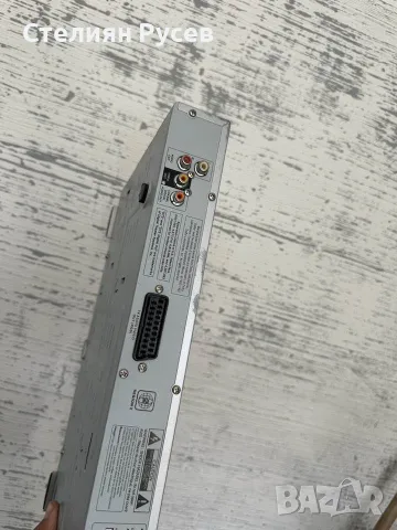 0706   thomson dth212e  dvd player / двд плеяр  цена 22 лв диска се отваря състояние използвано / БЕ, снимка 2 - Плейъри, домашно кино, прожектори - 47269025