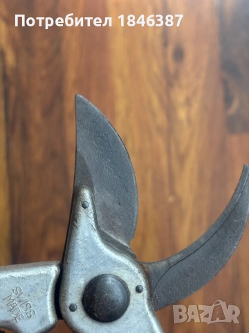 Професионална лозарска ножица Felco 2 Swiss, снимка 4 - Градински инструменти - 51640708