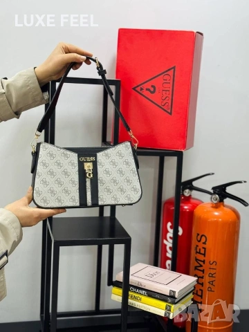 Guess✨Дамски Чанти , снимка 4 - Чанти - 54335971