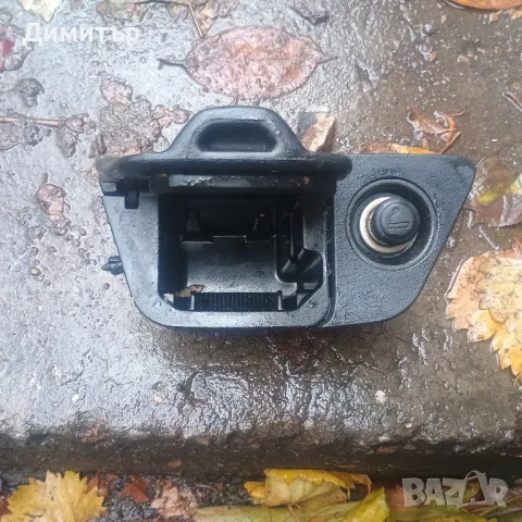 Пепелник + Запалка За Тойота Карина 1995г / Toyota Carina 1995y, снимка 2 - Части - 47952065