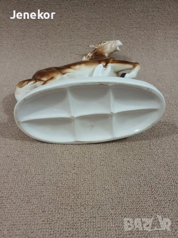 Порцеланова фигура. , снимка 8 - Антикварни и старинни предмети - 40343741