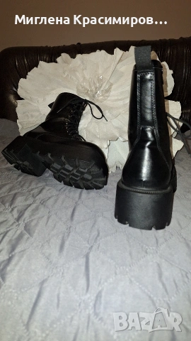 Боти/кубинки, снимка 8 - Дамски боти - 53260419