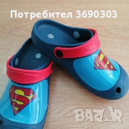 Кроксове на Супермен номер 32 Супермен, цена 7 лв, като нови, снимка 3 - Детски сандали и чехли - 51674096