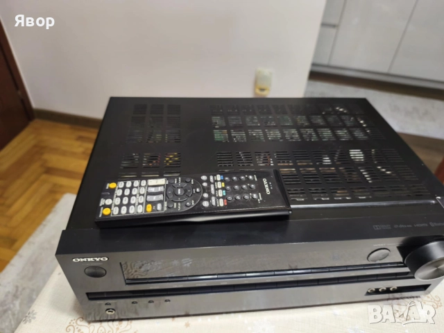 Продавам Onkyo TX-SR333
