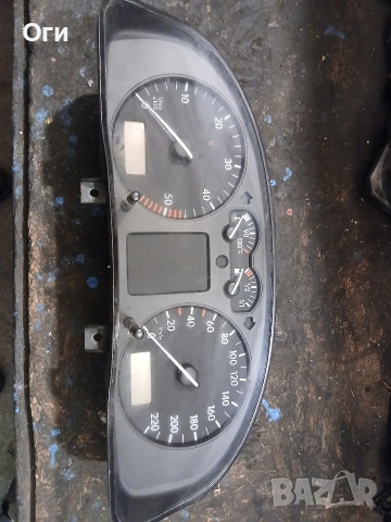 Километражно табло за Фолксваген Пасат В5 3B0 919 880 D