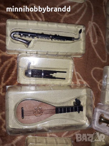  Музикални инструменти Акордеони Пиано Тромпет Виола Барабан Тарамбука Цигулка Хармоника , снимка 9 - Акордеони - 52436337