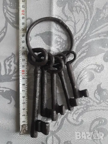 Подкова закачалка, конска и магарешка подкова и антични ключове, снимка 11 - Антикварни и старинни предмети - 49741527