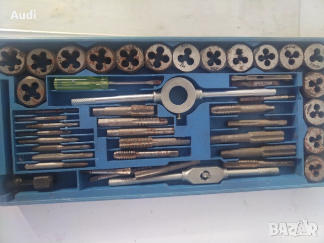 Немски комплект плашки, метчици, въртоци за метрични  вътрешни и външни резби Изработени от закалена