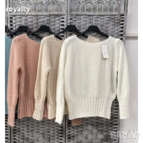 Зимна плетена блуза с лодка деколте