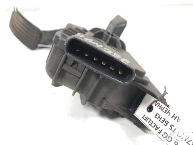 Педал газ потенциометър Mazda 6 2.0 147кс 2006г 1988003460, снимка 2 - Части - 49847576