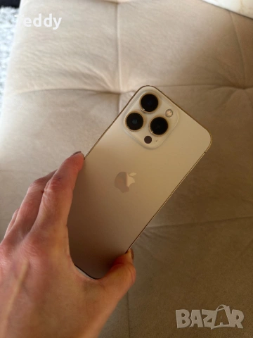 Продавам iphone 13 pro 256GB 