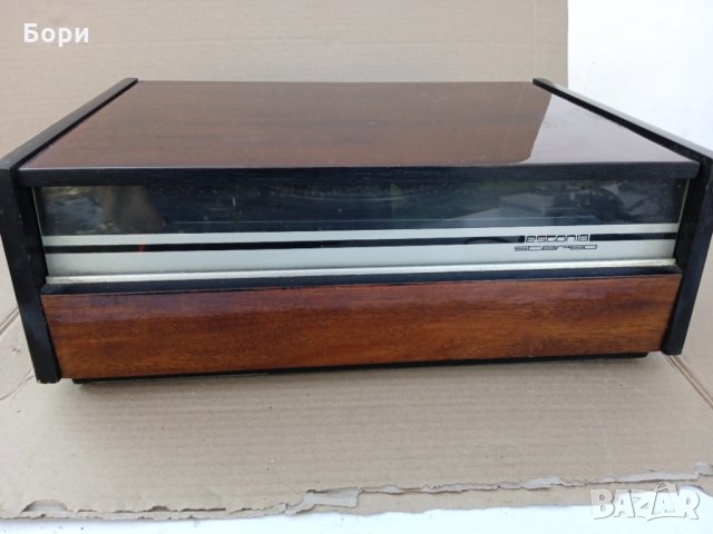 ESTONIA STEREO  Грамофон