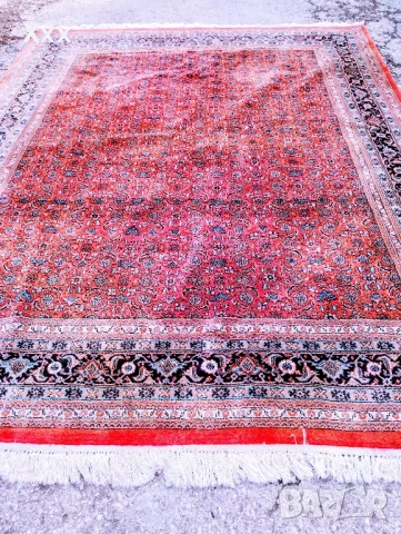 Ръчно тъкан вълнен килим.Ирански.Топ качество за ценители., снимка 2 - Килими - 49668164