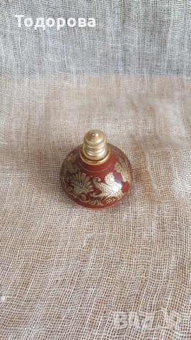 Порцеланово шишенце от парфюм, снимка 2 - Антикварни и старинни предмети - 29149401