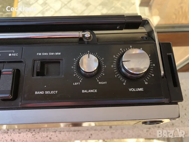 радиокасетофон Sanyo M9922K(Japan), снимка 5 - Радиокасетофони, транзистори - 55996315