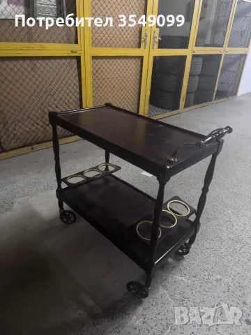 Старинна подвижна масичка, снимка 3 - Антикварни и старинни предмети - 48041063