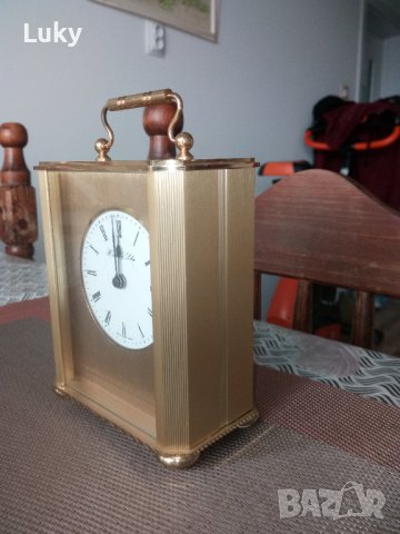 Продавам прекрасен и стилен, часовник на стара, известна марка-HIMLE&SOHNE-Германия.Настолен тип. , снимка 2 - Антикварни и старинни предмети - 42623319