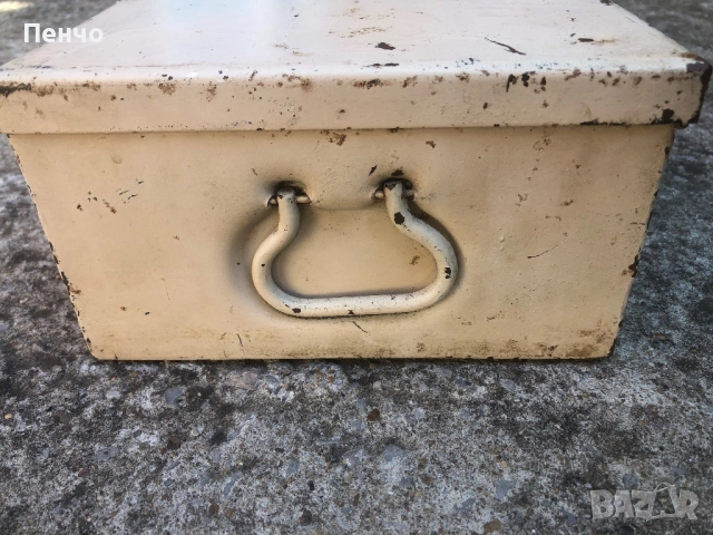 стара немска военна аптечка - WEHRMACHT - WWII - ОРИГИНАЛ, снимка 8 - Антикварни и старинни предмети - 51438644