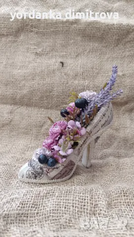 Стилна винтидж обувка. , снимка 3 - Статуетки - 49504841