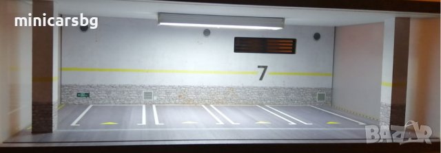 Умален паркинг модел със светлини (гараж-диорама)