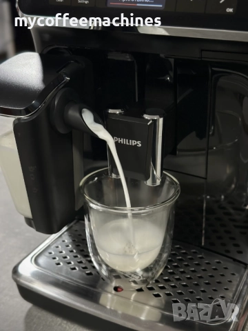 Кафемашина PHILIPS Latte Go EP4341, снимка 7 - Кафемашини - 52847557