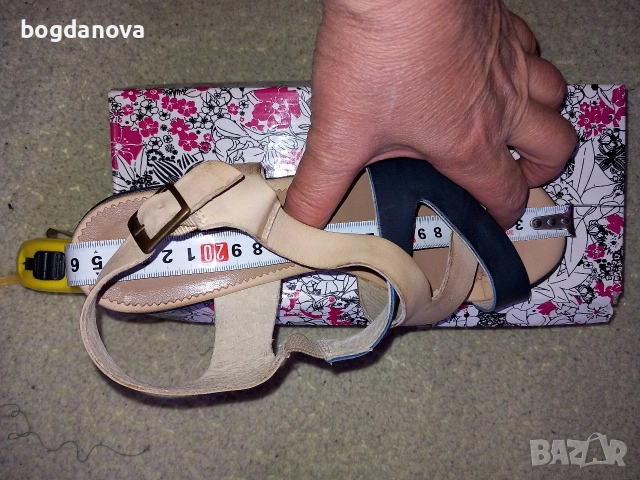 Чисто нови необувани сандали на ток от естествена кожа, снимка 4 - Сандали - 53992442