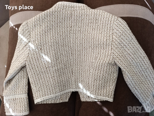 XS/S късно сако туид Vila, снимка 6 - Сака - 52554140