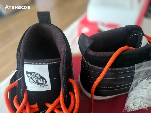 VANS SK8- Hi Mte-1, снимка 4 - Кецове - 51767880