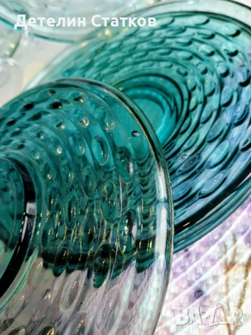 Ретро стъклени чинийки 6 бр., снимка 2 - Сервизи - 53206755